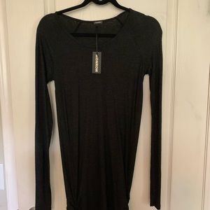 Monrow Long Sleeve Dress with Ruching on the Sides